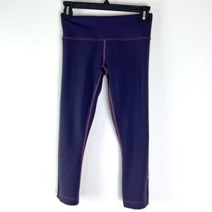 Lululemon capri leggings womens size 4 blue pink reversible